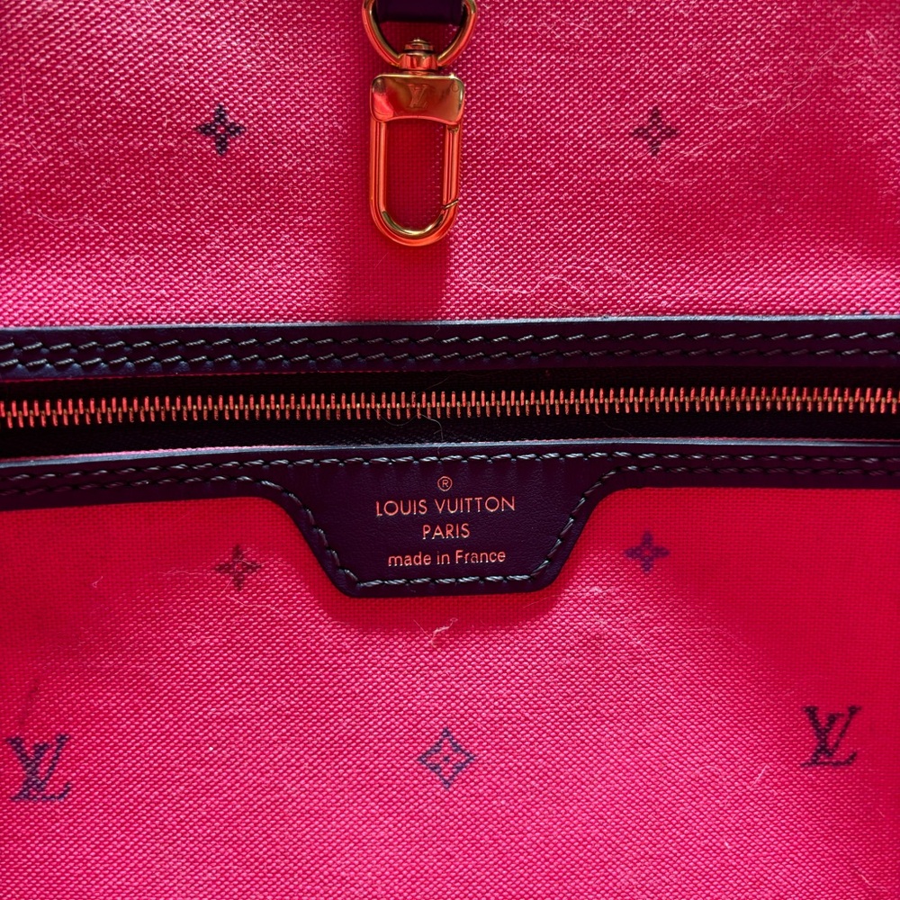 Louis Vuitton Pink to Purple Ombre Monogram Neverfull Tote - Picture 9 of 10